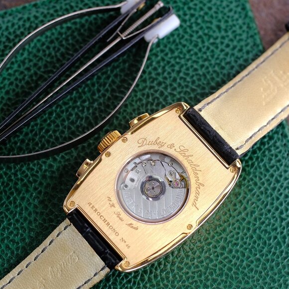 Dubery & Schaldenbrand Aerochrono Cream Dial 18K Yellow Gold Bezel Leather Band - Picture 6 of 14